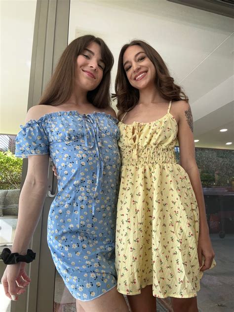 ExCoGi Girls .